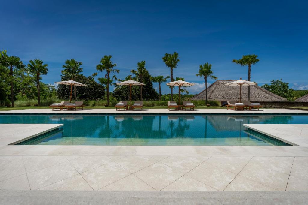 REVĪVŌ Wellness Resort Nusa Dua Bali