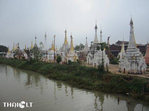 Aung Mingalar Pagoda Stupas