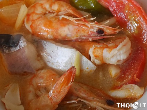 Tom Yum - Creamy Thai Sour and Spicy Soup