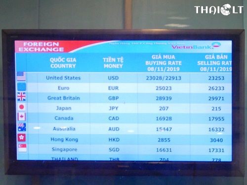 Currency Exchange at Hanoi Noi Bai International Airport (HAN)