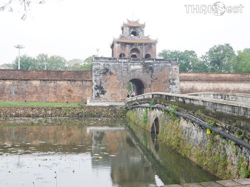 Hue Imperial Palace (Grand Citadel) 