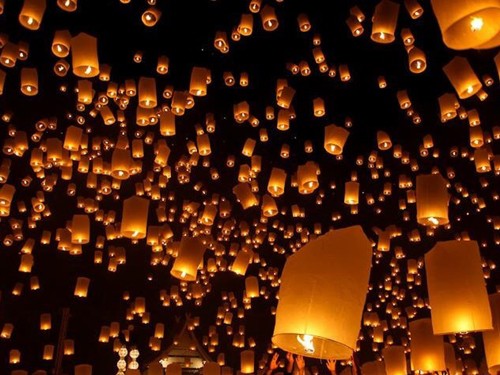 Loy Krathong Festival: Where to Celebrate in Thailand?