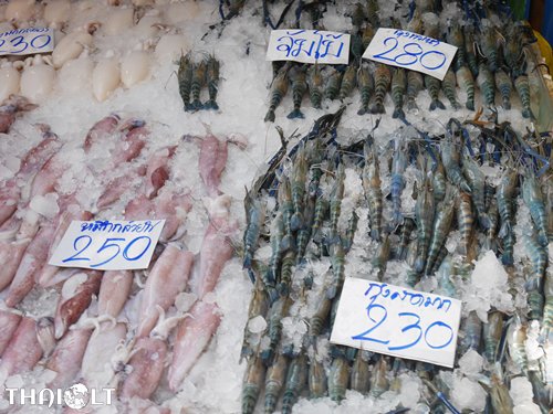 Рынок Махачай - крупный рынок морепродуктов в Таиланде