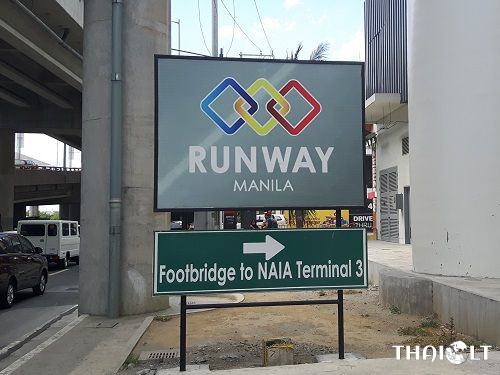 The footbridge leading to NAIA Terminal 3