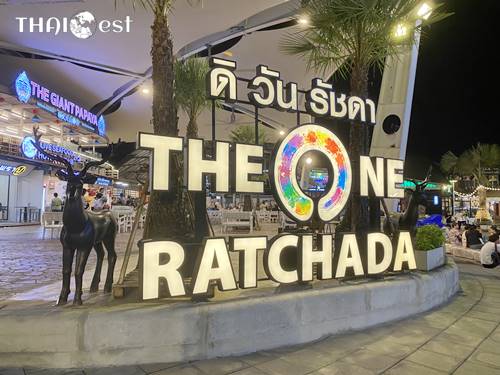 The One Ratchada Night Market in Bangkok